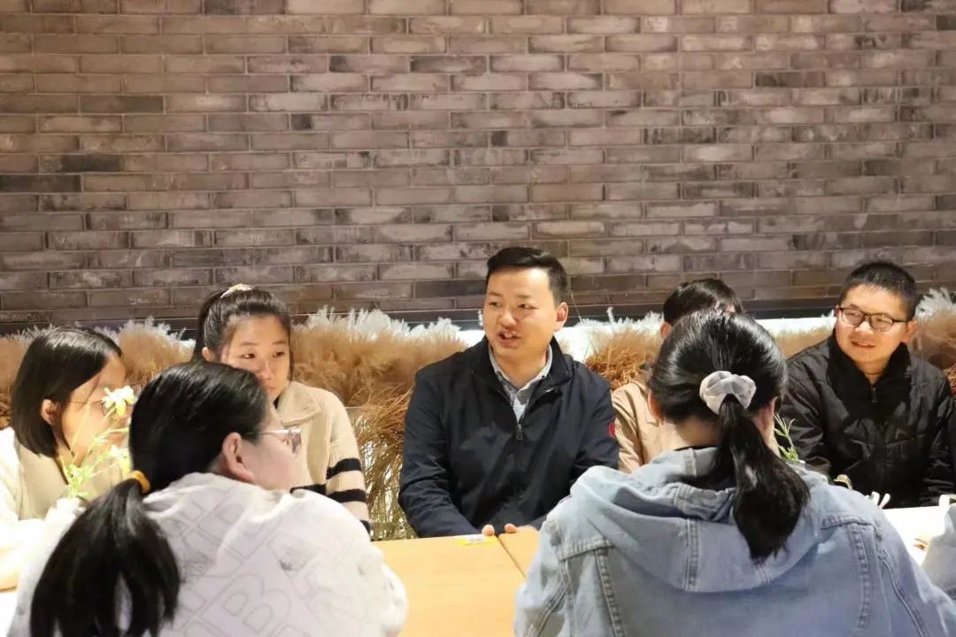 1681114388271626.jpg 2.jpg