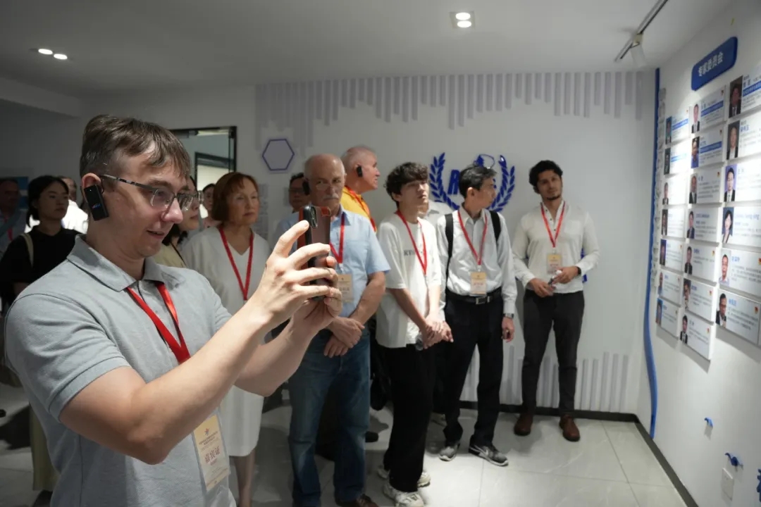 1728720865726214.jpg 2_爱奇艺.jpg